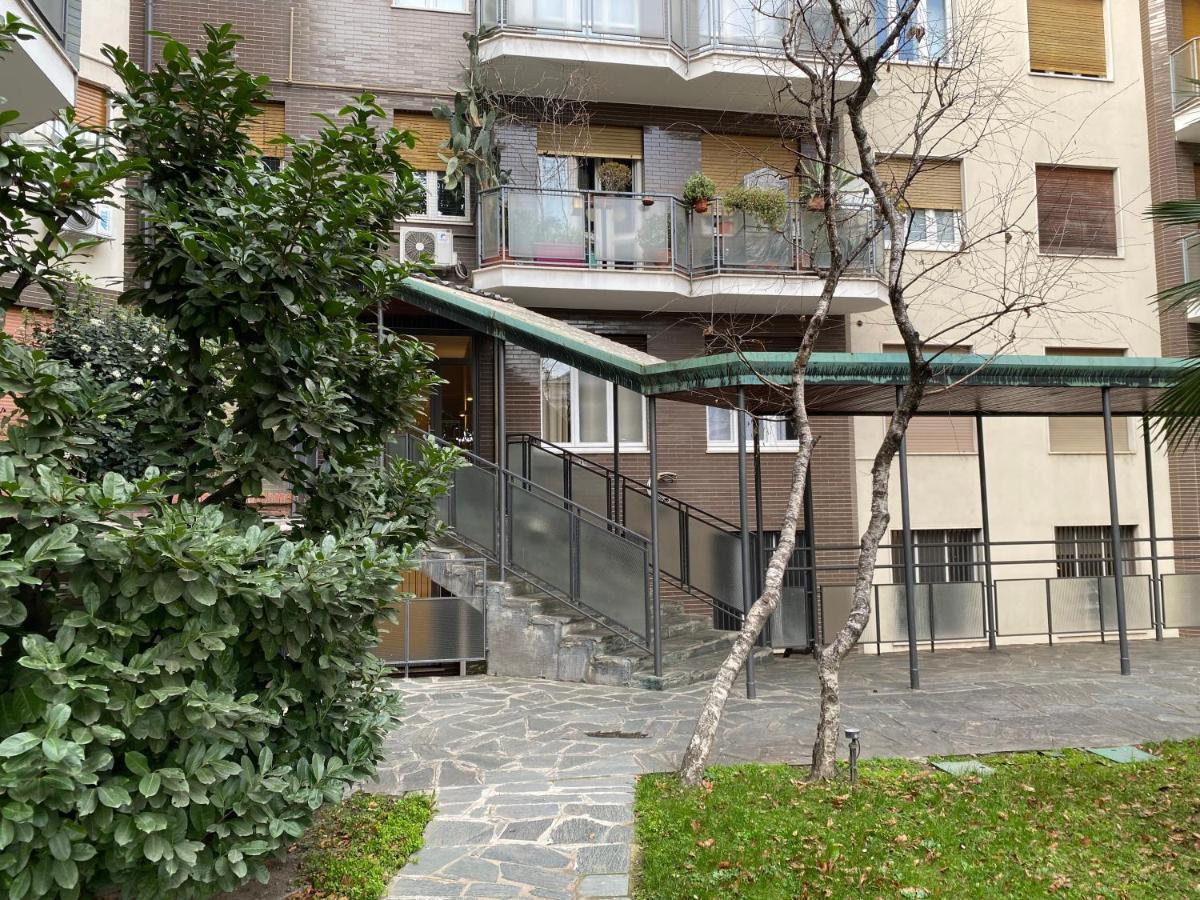 Milano Apartment - Navigli - Via Savona Luaran gambar